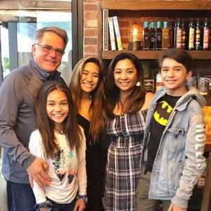 Meet your Posher, Emer